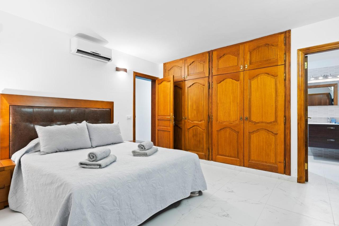Neptuno Pool And Beach Private Access Puerto de Santiago  Εξωτερικό φωτογραφία