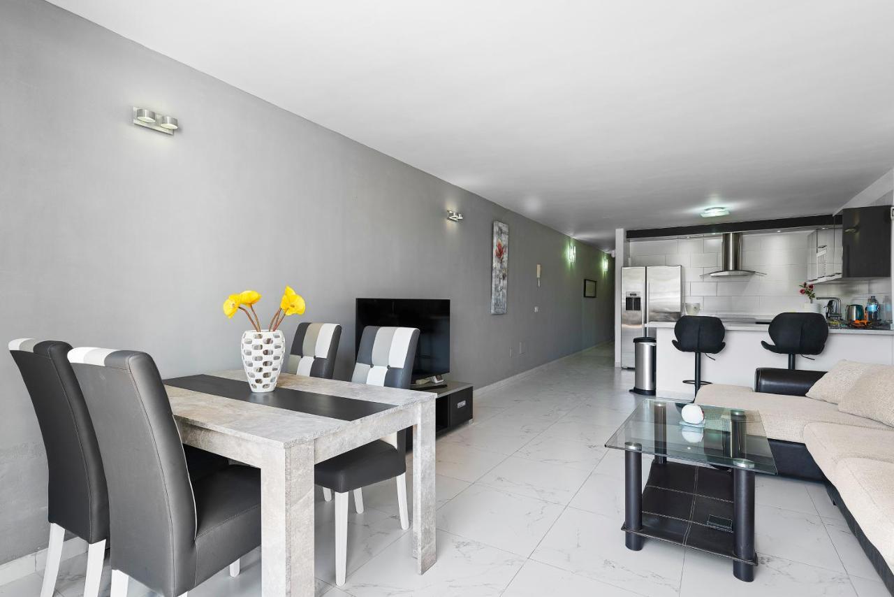 Neptuno Pool And Beach Private Access Puerto de Santiago  Εξωτερικό φωτογραφία
